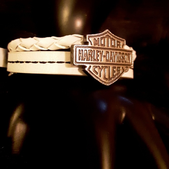 Vintage Harley-Davidson Leather Wrap Bracelet!๐ - Picture 2 of 4